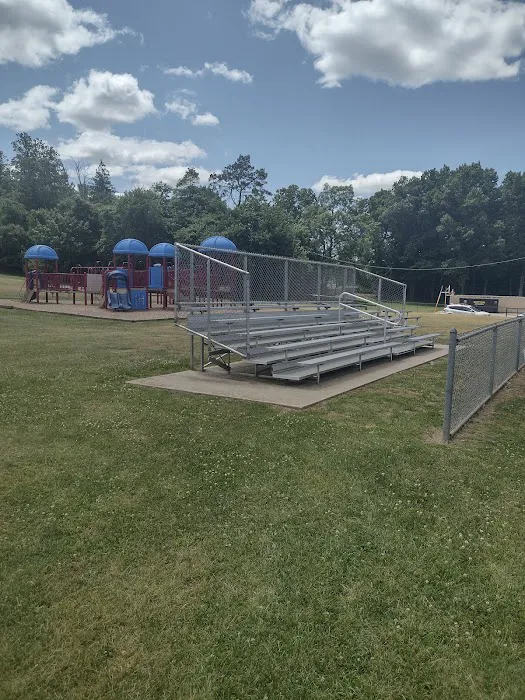 Holster Park Picture 3