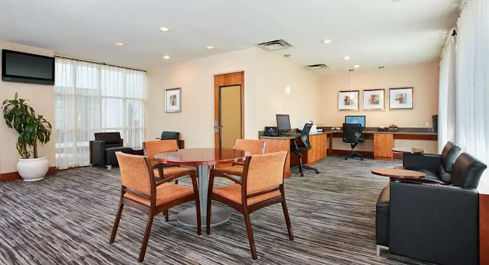 Embassy Suites by Hilton Parsippany Picture 9