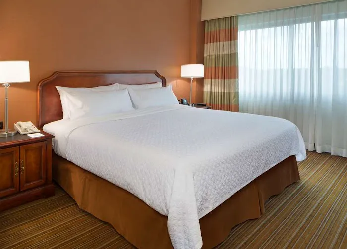 Embassy Suites by Hilton Parsippany Picture 8
