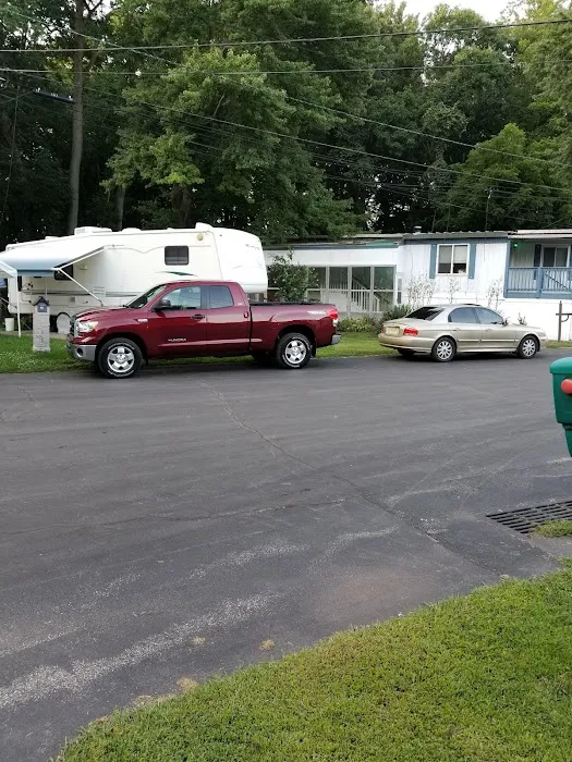 Finn's Mobile Home Park & Sales Picture 1