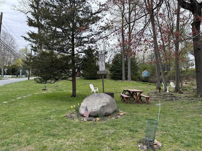 Waverly Park Picture 4