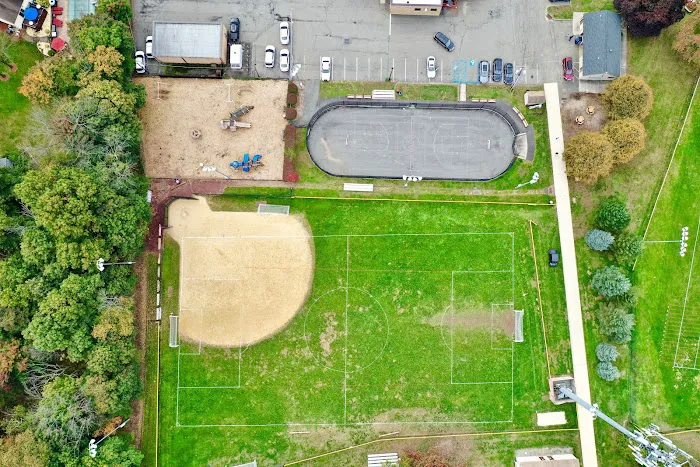 Harrison Field & Complex Picture 4