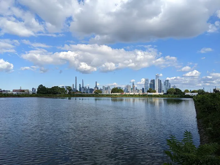 Weehawken & Union City Reservoir Park Picture 6