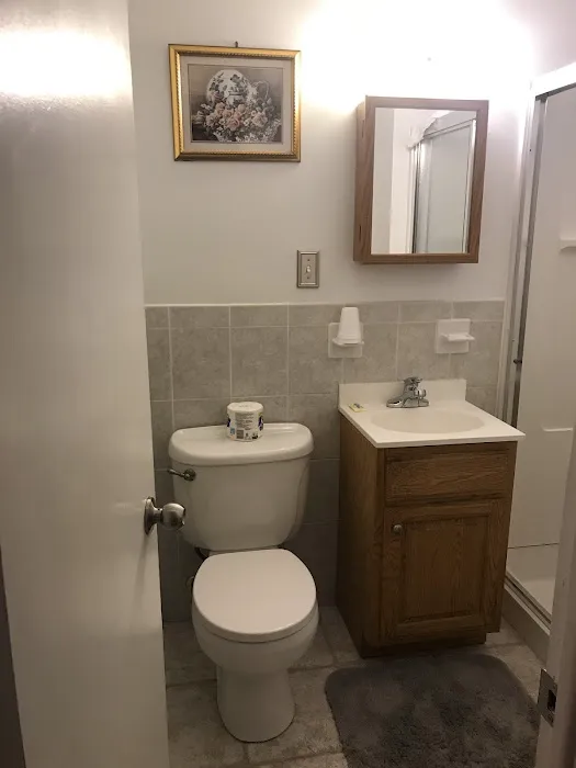 Tuxedo Motel Picture 2