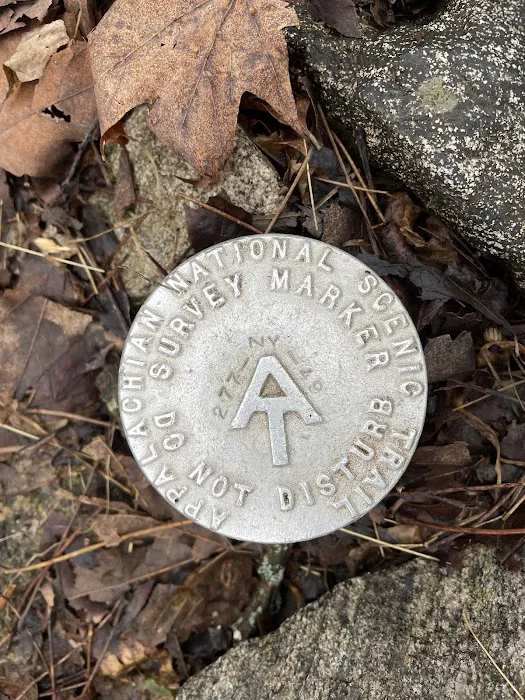 Trail Marker Picture 2