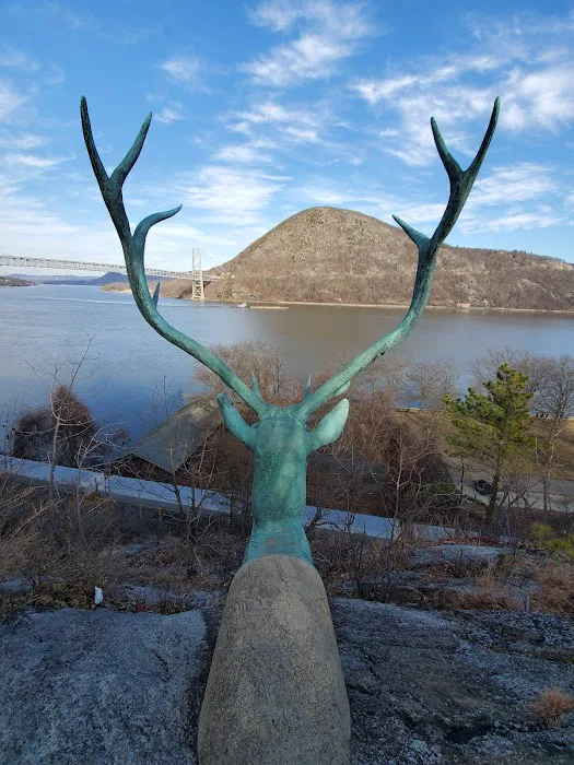 Bear Mountain Dock Picture 7