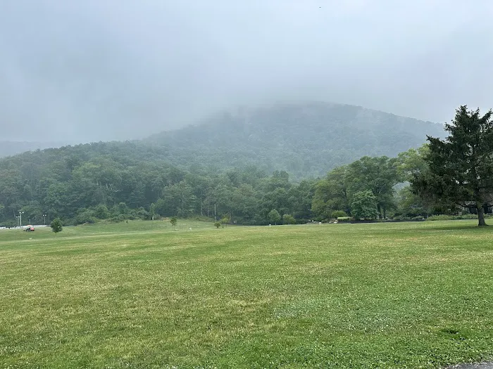 Major Welch Trailhead Picture 1