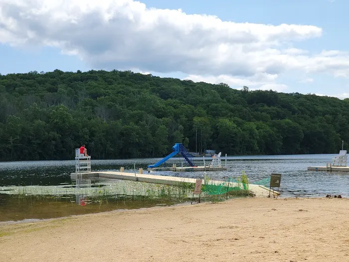 Sycamore Town Park Picture 8