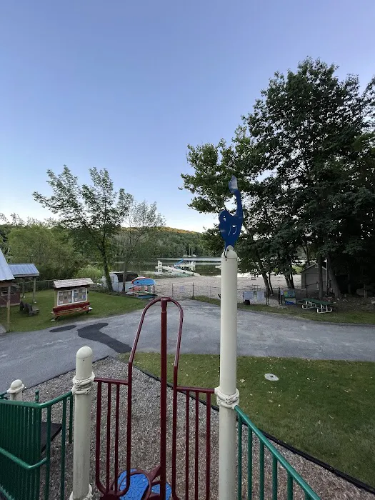Sycamore Town Park Picture 4