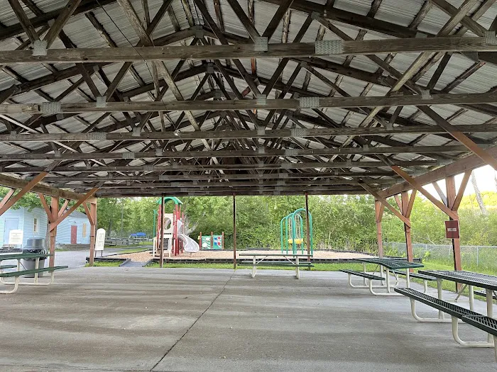 Sycamore Town Park Picture 2