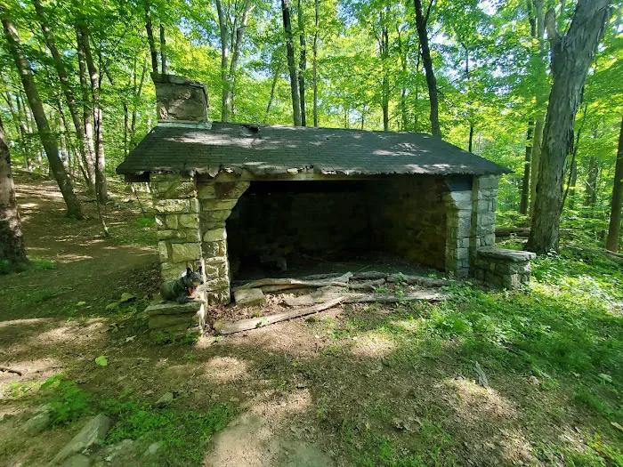 Old Trail Shelter Picture 6