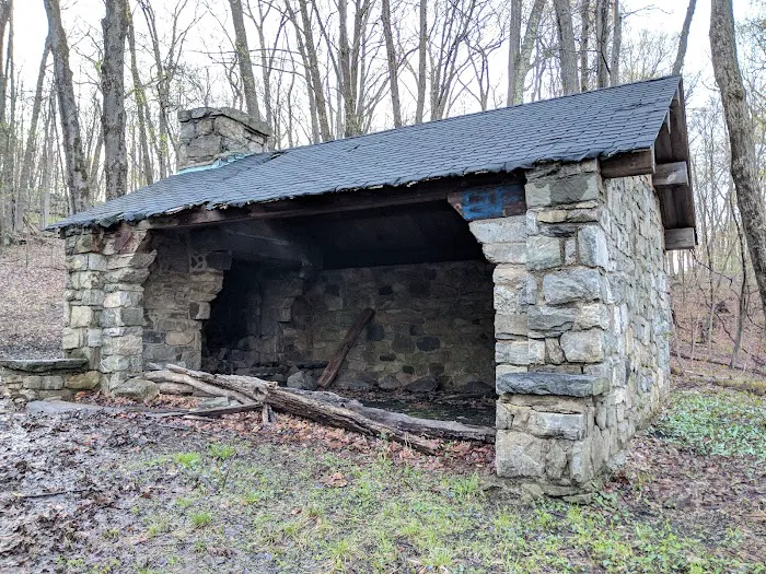 Old Trail Shelter Picture 1