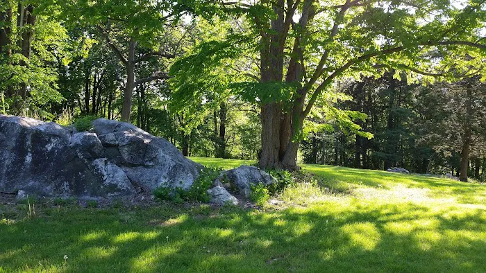 Richardson Park Picture 3