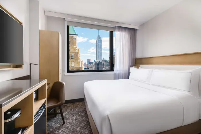 DoubleTree by Hilton New York Times Square South Picture 4