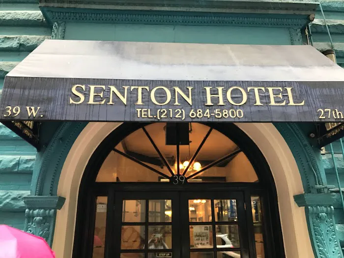 Senton Hotel Picture 3