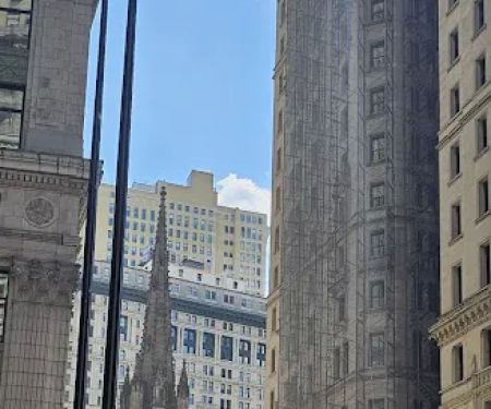 Harry B Helmsley Plaza
