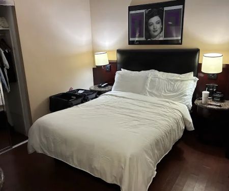 Washington Square Hotel