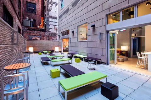 Aloft Manhattan Downtown - Financial District Picture 1