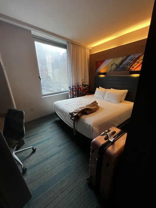 Aloft Manhattan Downtown - Financial District Picture 10