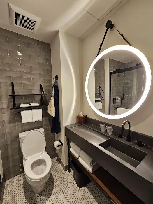 Moxy NYC Downtown Picture 6