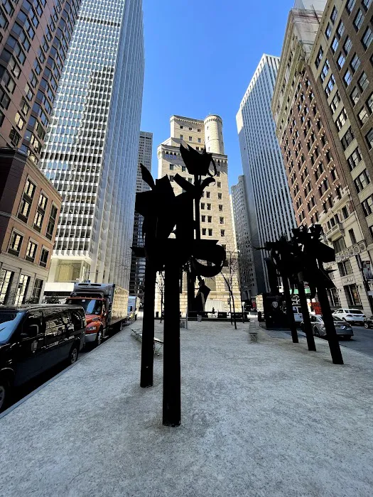 Louise Nevelson Plaza Picture 10