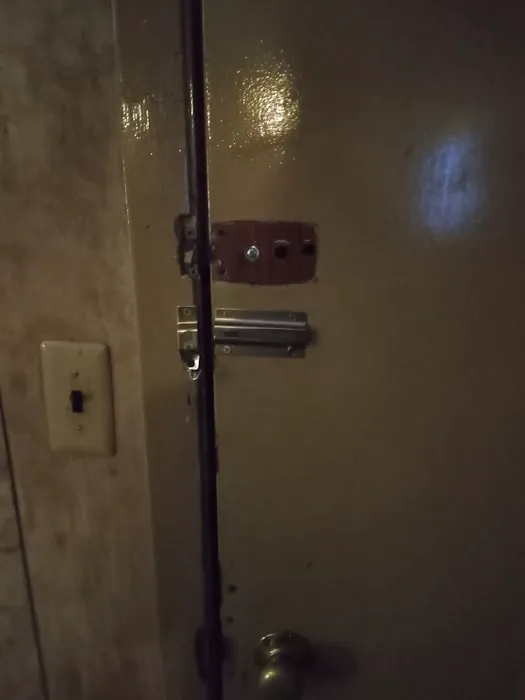 Royal Motel Picture 4