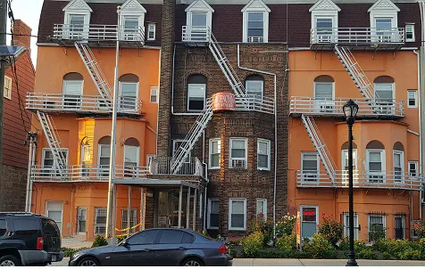 Efficiency Inn Picture 3