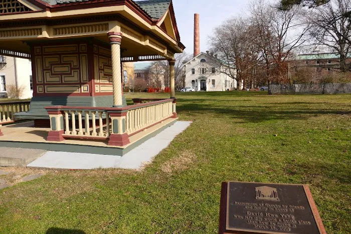 Weissglass Gazebo Picture 8