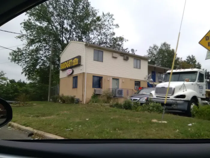Budget Inn Picture 9