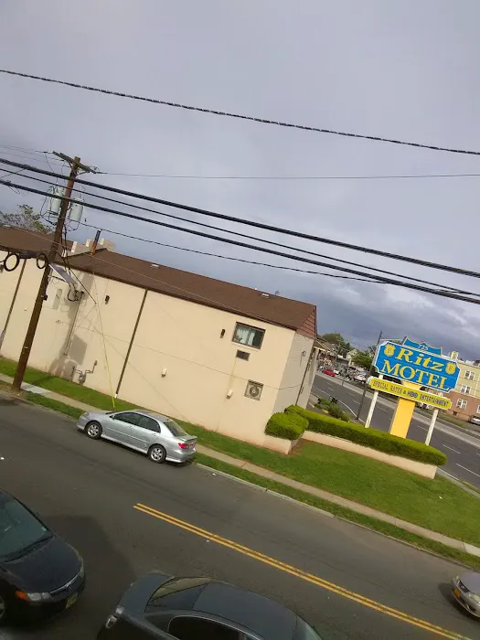 Ritz Motel Picture 10