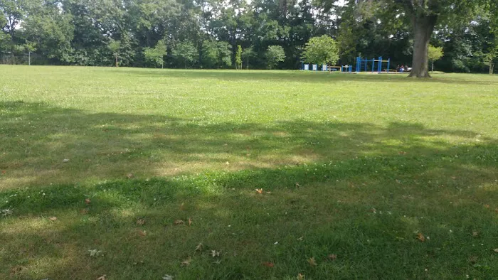 McGillivray Park Picture 8