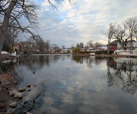Cameron Lake Park