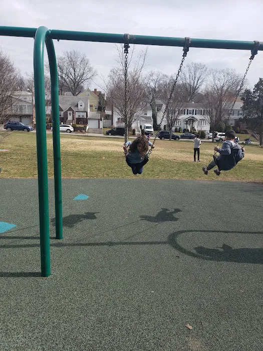 Manor Park Picture 8