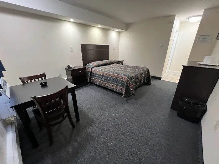 Belleville Motor Lodge Picture 8