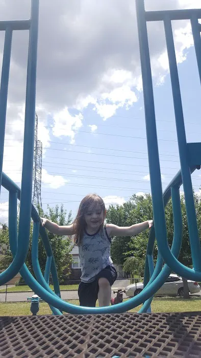 Flora Louden Park Picture 10