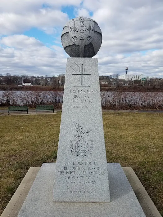 Frank A. Cardoza Park Picture 4