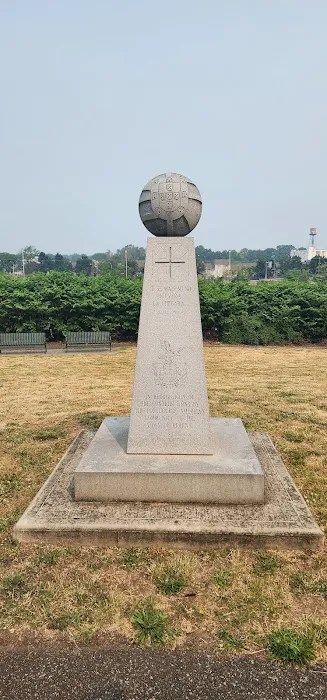 Frank A. Cardoza Park Picture 2
