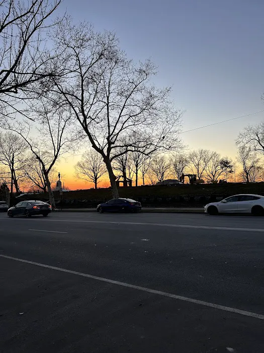 Leonard Gordon Park Picture 1