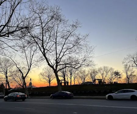 Leonard Gordon Park