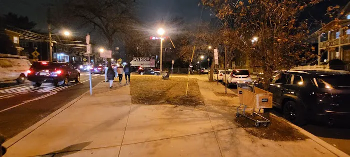 Brett Triangle Park Picture 4