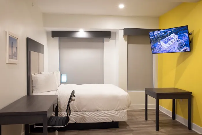 Peachtree Suites Picture 5