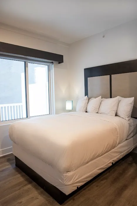 Peachtree Suites Picture 6