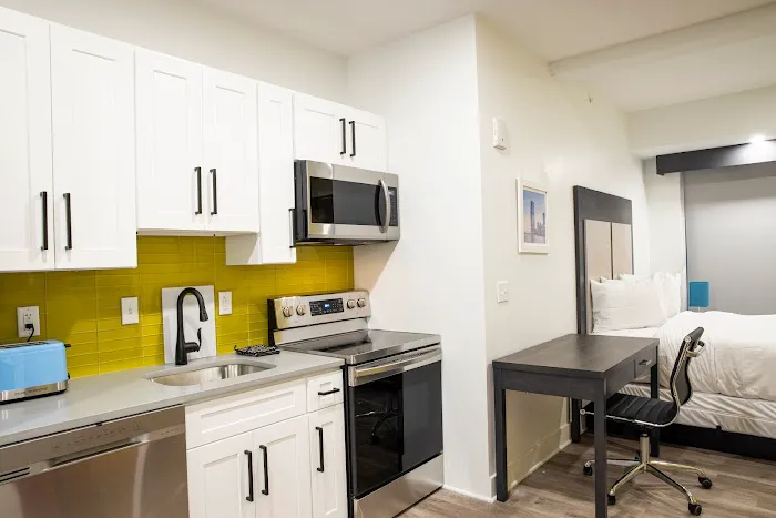 Peachtree Suites Picture 8
