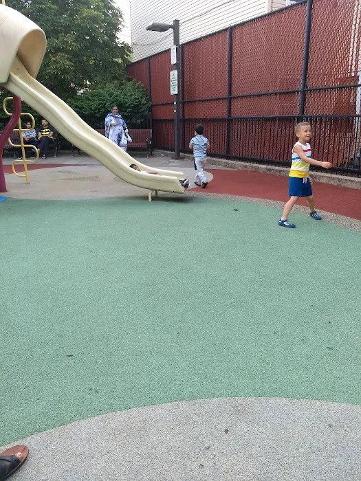 LaPointe Park Picture 4