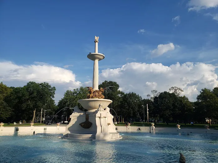 Lincoln Park Picture 1