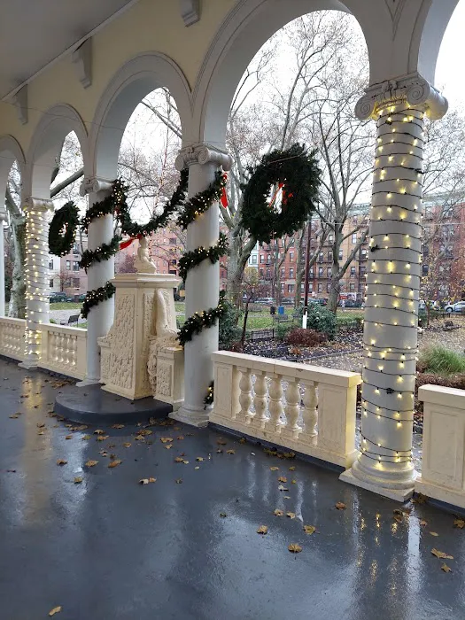 Columbus Park Picture 2