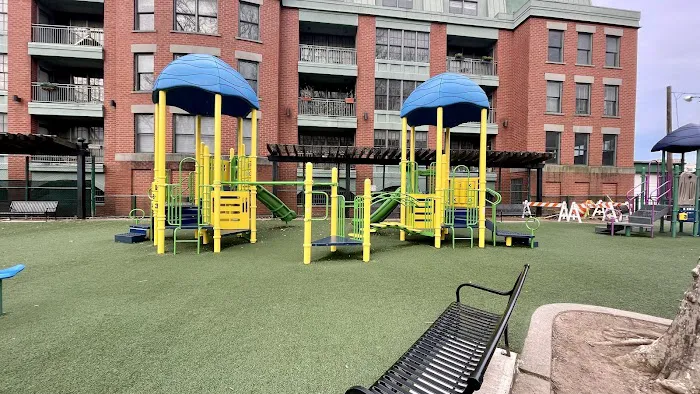 Columbus Park Picture 3