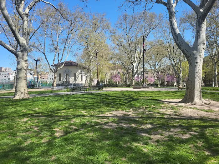 Columbus Park Picture 1