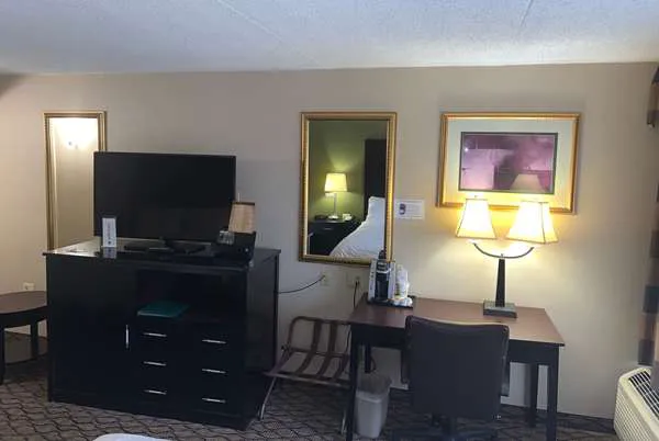 Wyndham Garden Totowa Picture 6