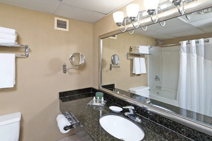 Holiday Inn Totowa Wayne Picture 3